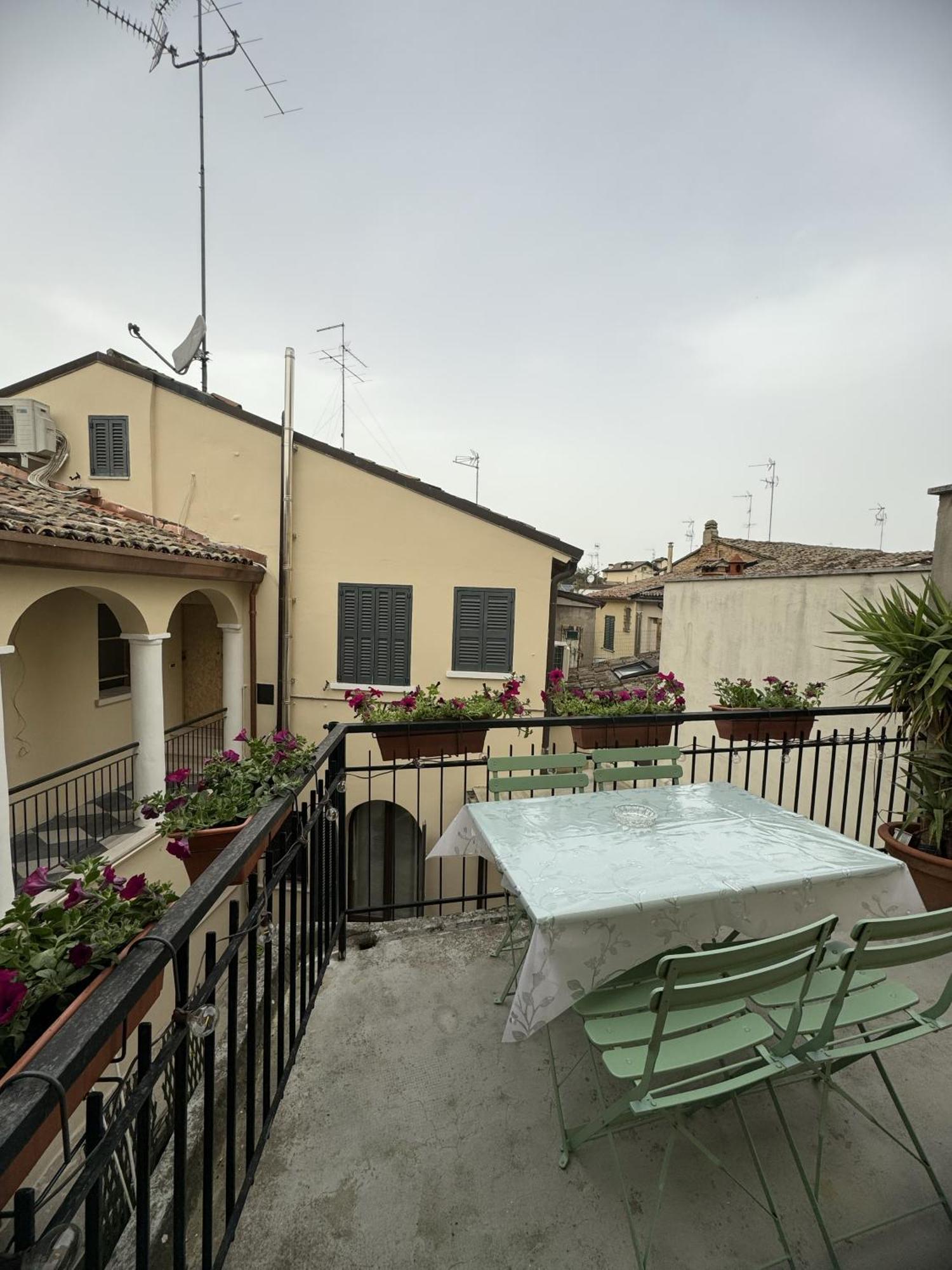 Maison Leone Apartment Ravenna Ngoại thất bức ảnh
